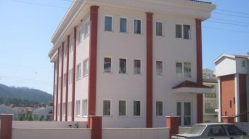 Marmaris'teki orta&ouml;ğretim erkek &ouml;ğrenci yurdu hizmete hazır