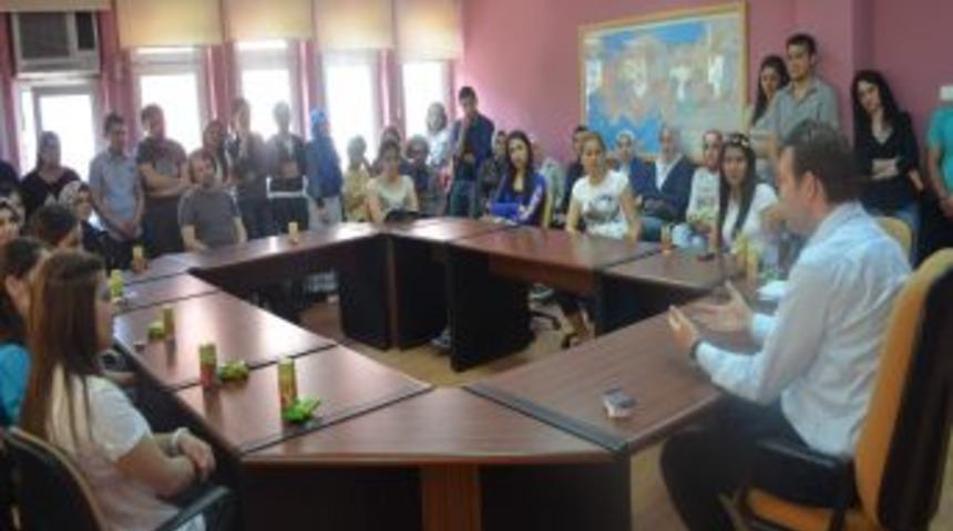 Kargı Kaymakamı Ers&ouml;z'den &Uuml;niversite &Ouml;ğrencileri İle S&ouml;yleşi