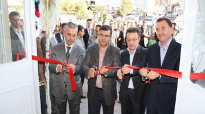 BEYSİAD ve Kimse Yok Mu Beyşehir Şubesi a&ccedil;ıldı