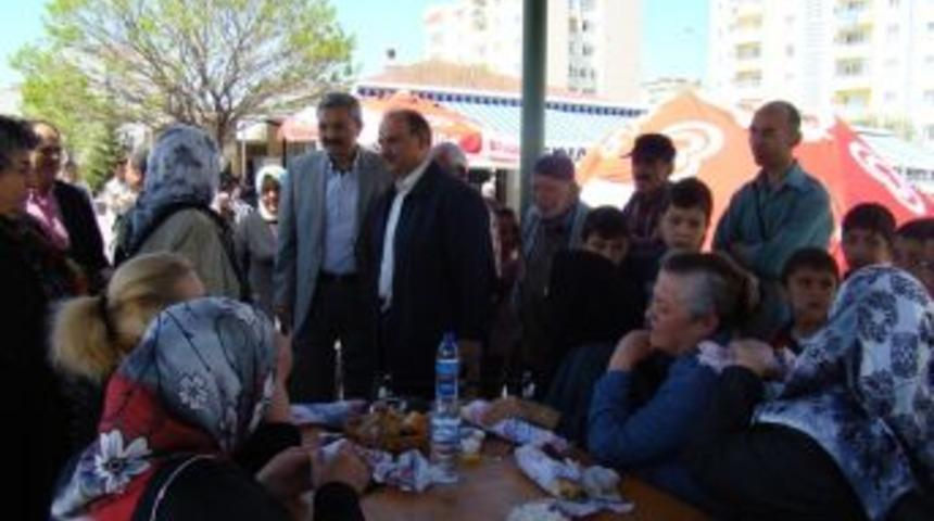 Başkan Yıldız Florya'da Emeklilerle Buluştu