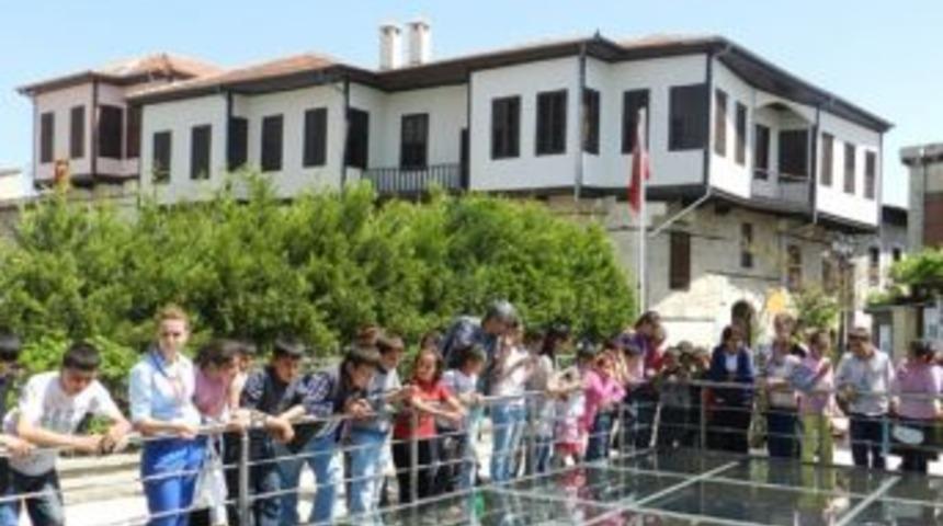 Osmanlı Parkı'nda Osmanlı d&ouml;nemini yaşadı