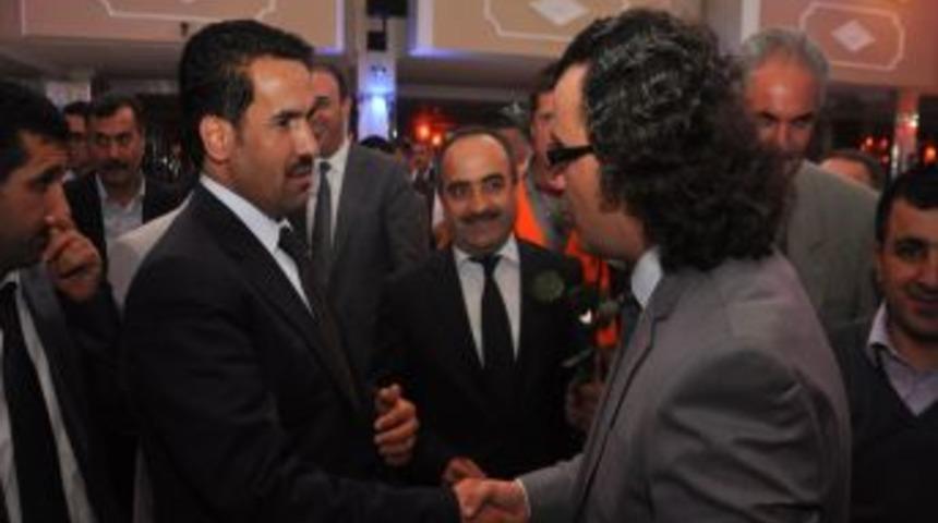 Dilovası Belediyesi &Ccedil;alışanlarına İletişim Semineri