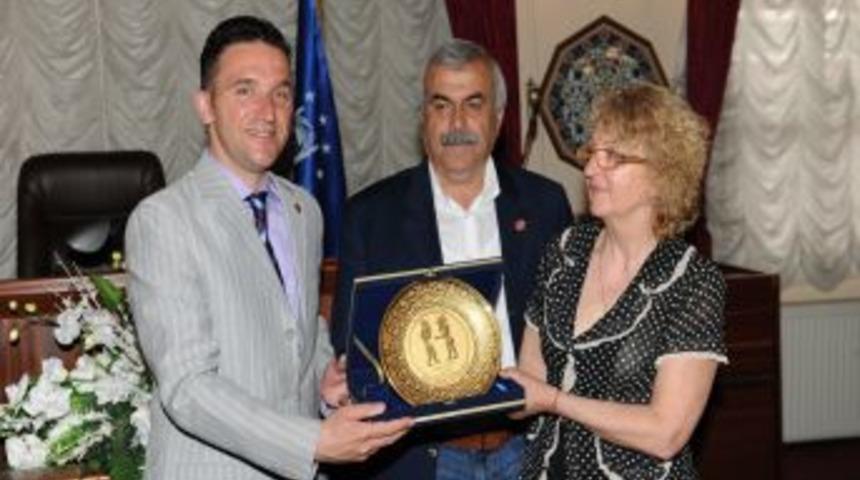 Balkan kadınlarından Bursa kadınlarına davet var