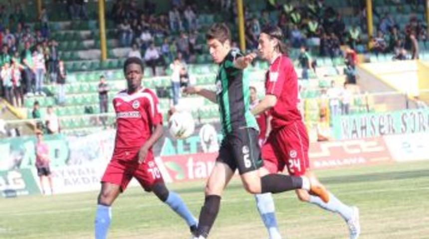 Sakaryaspor: 2 İstanbul G&uuml;ng&ouml;renspor: 2