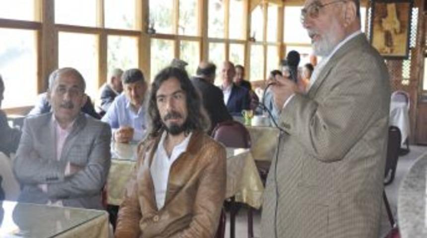 Ereğlili Hacılar Ve Umreciler Kahvaltıda Buluştu