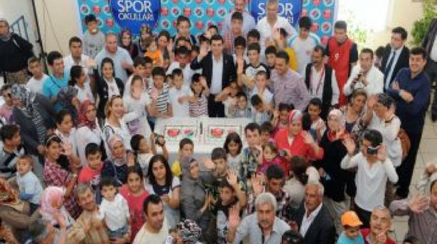 Kepez'den &Ouml;ğrencilere Yaş G&uuml;n&uuml; Kutlaması