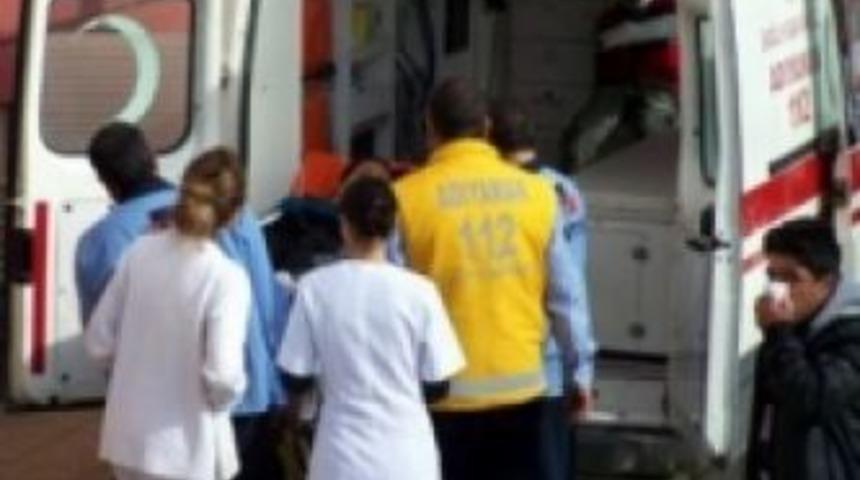 Urfa'da kaza: 1 &ouml;l&uuml; 5 yaralı