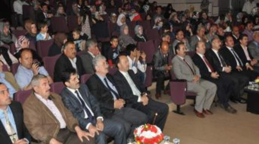 Kartape İmam Hatip Lisesi'nden Kutlu Doğum Programı