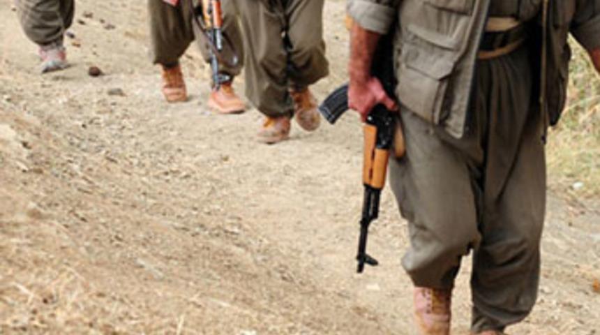 Sınırda 4 PKK bombacısı yakalandı