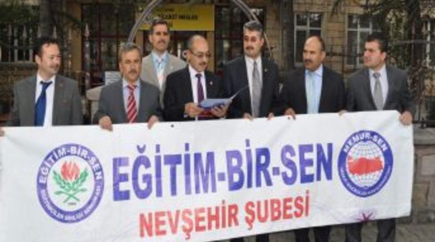 Eğitim Bir-Sen Nevşehir Şube Başkanı Mustafa &Ouml;zdemir: