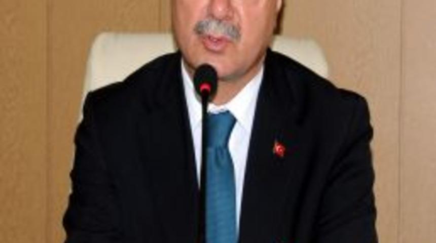 Manisa&rsquo;nın k&ouml;yleri i&ccedil;in 6,5 milyon lira &ouml;denek g&ouml;nderildi