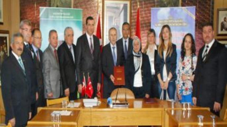 Karaosmanoğlu, Devam Eden Projeleri Yerinde İnceledi