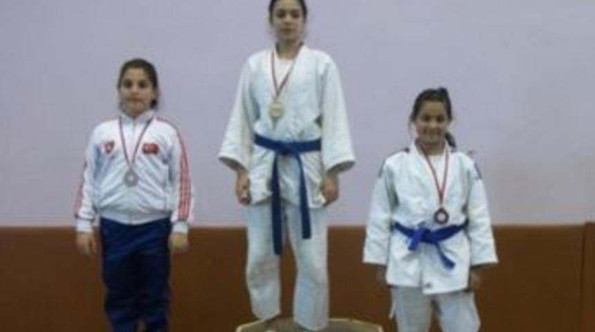 Judo Ege şampiyonu Aydın'dan!