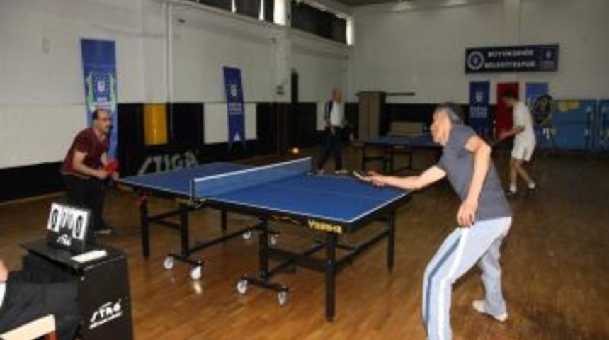 B&uuml;y&uuml;kşehirde Dostluk Kazandı