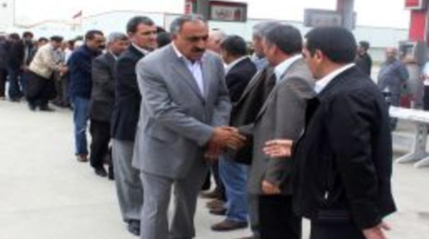 Ahmet Bucak kan davalı iki aileyi barıştırdı