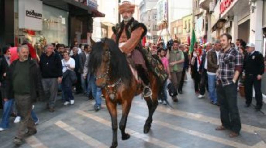 Kanunu Sultan S&uuml;leyman doğumunun 517. yılında anıldı