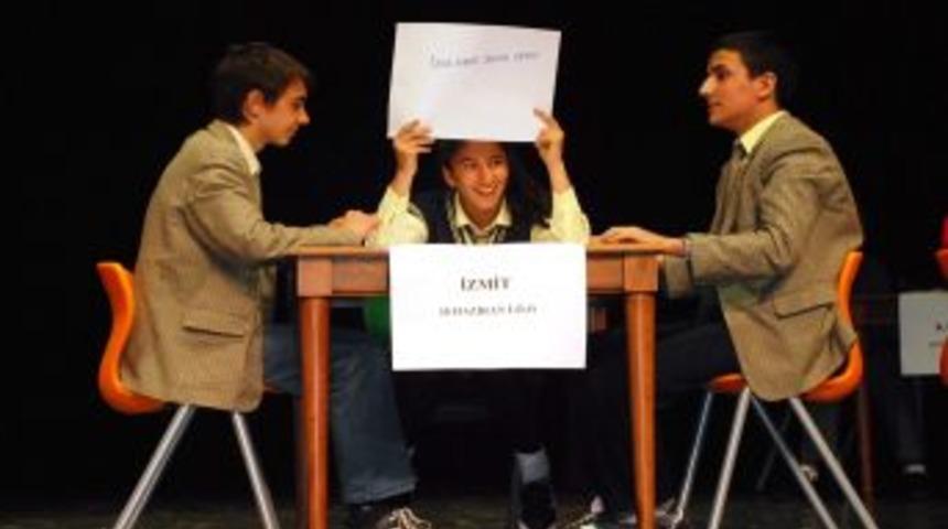 Kocaeli'nin En Bilgili İl&ccedil;esi İzmit