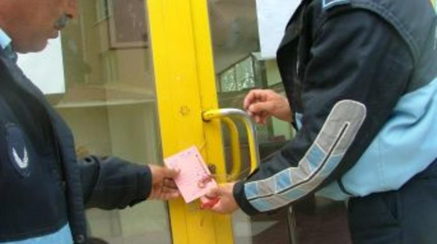 Boz&uuml;y&uuml;k'te Sağlıksız &Uuml;retim Yapan Fırın M&uuml;h&uuml;rlendi