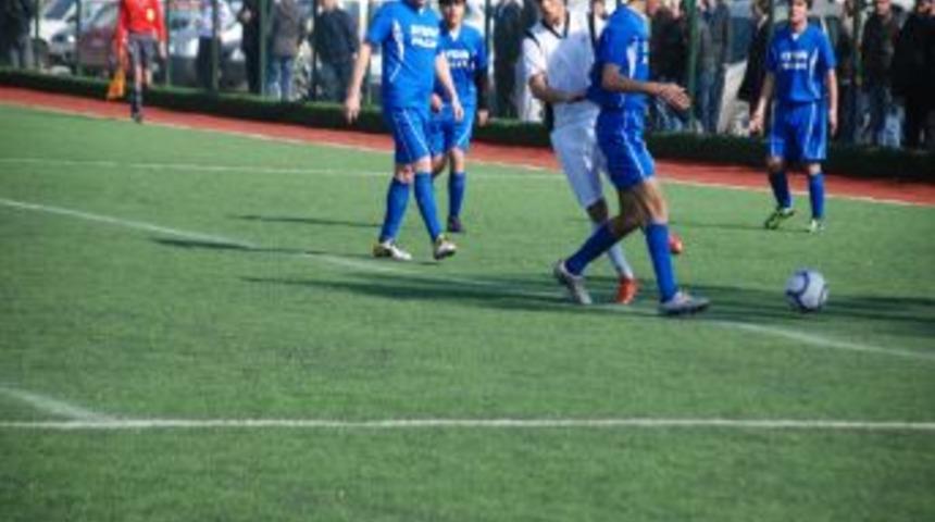 2 . Amat&ouml;r'de G&ouml;r&uuml;n&uuml;m