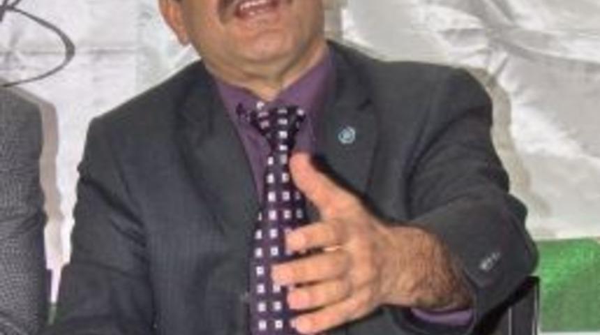 T&uuml;rk Eğitim-Sen, &Ouml;ğretmenlere Yapılan Şiddeti Kınadı