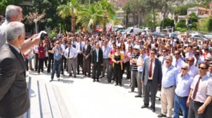 Milas'ta &Ouml;ğretmenlerden Şiddete Hayır Protestosu