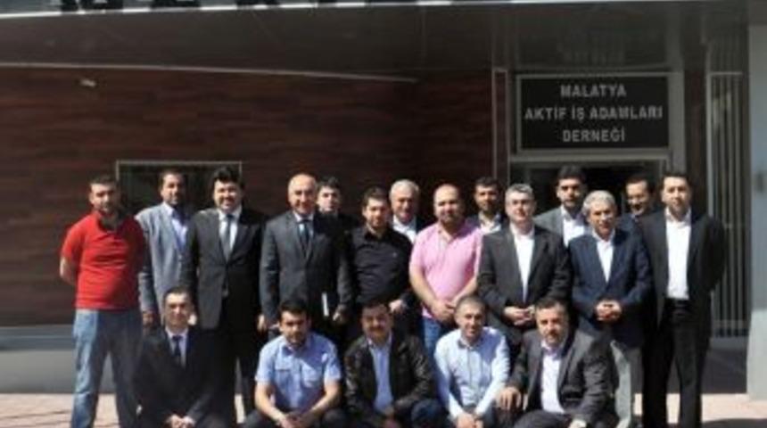MAKİAD, tekstil sekt&ouml;r&uuml;n&uuml;n sorunlarını masaya yatırdı
