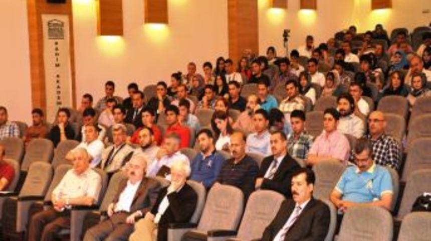 Rekt&ouml;r Omay'dan K&uuml;rt&ccedil;e'nin yozlaştırılmaması uyarısı