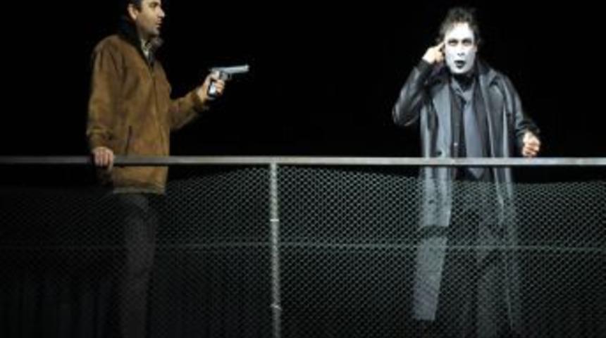 Yenimahalle'de Tiyatro Ş&ouml;leni