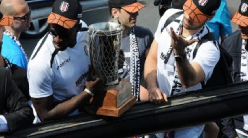 Şampiyon Beşiktaş Milangaz İstanbul'da