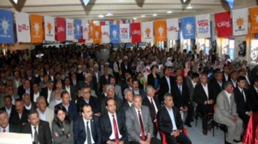 Ak Parti Muradiye İl&ccedil;e Başkanlığı Kongresi