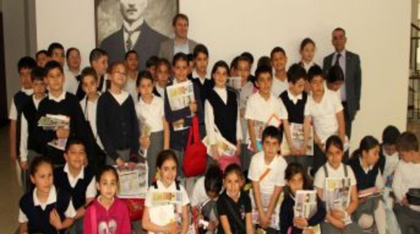 İlk&ouml;ğretim &Ouml;ğrencilerine Yerel Y&ouml;netim Dersi