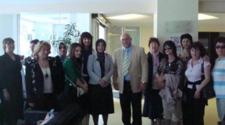 Ak Parti Bursa İl Kadın Kolları Üyeleri Bulgaristanlı Misafirlerini Ağırladı