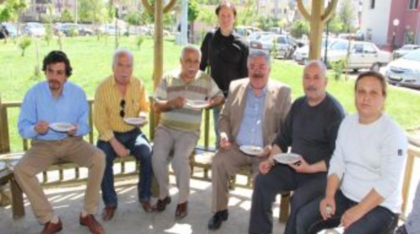 Nazillili Avukatlardan Keşkek Hayrı