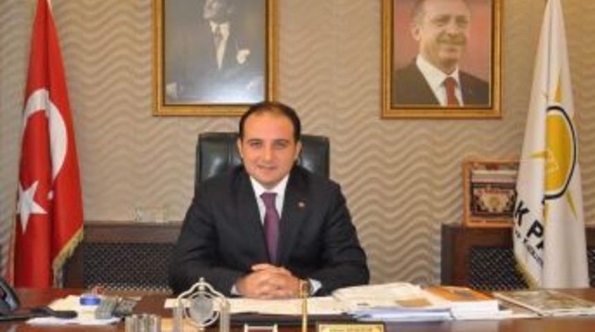 Ak Partili Baybatur'dan 1 Mayıs Kutlaması