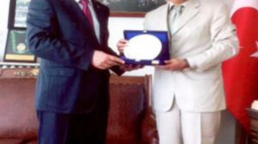 Irak B&uuml;y&uuml;kel&ccedil;iliği'nden İuc'ye &Ouml;nemli Ziyaret