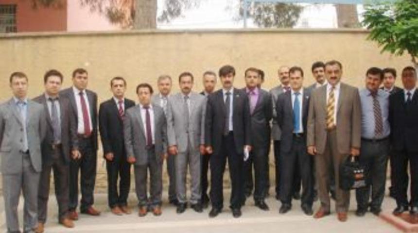 &Ouml;ğretmenlere Yapılan Saldırı Protesto Edildi