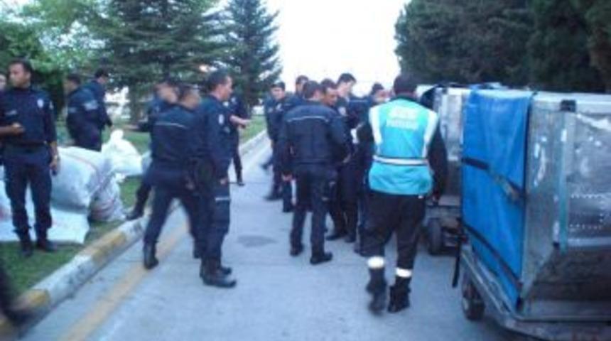 İstanbul'a &ccedil;ok sayıda &ccedil;evik kuvvet polisi geldi