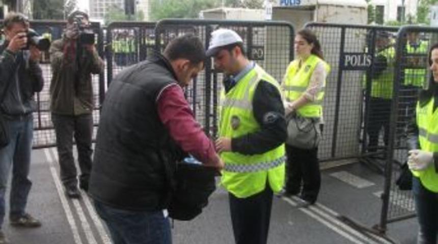 Şişli istikametinden alana girişler başladı