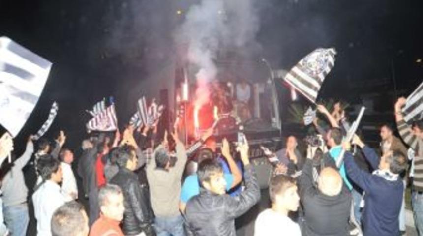 Aydınlılardan Nazilli Belediyespor'a Kutlama