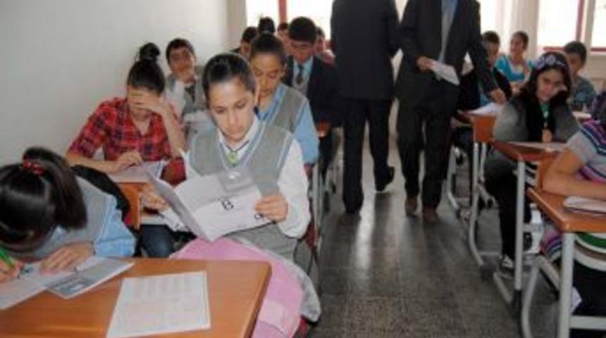 Kitap okuma sınavı SBS'yi aratmadı