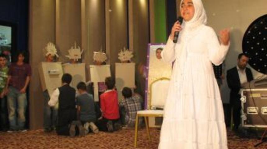 Okuma salonlarından 'G&uuml;llerin Efendisi' programı