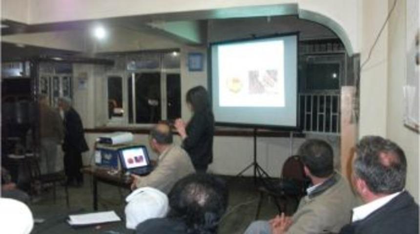 Sakarya'da &Ccedil;ift&ccedil;ilerin Bilgilendirilmesine Devam Ediliyor