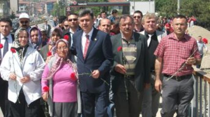 &Ccedil;aycuma'da 1 Mayıs Buruk Kutlandı