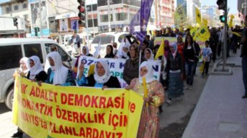 Van'da '1 Mayıs' Kutlamaları Başladı