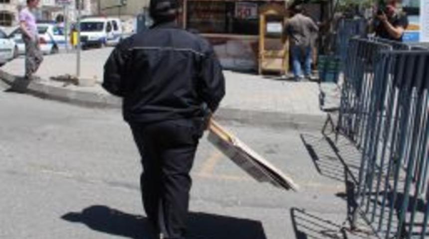 Karab&uuml;k'te 1 Mayıs Kutlamaları