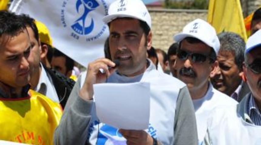 Muş'ta 1 Mayıs Coşkuyla Kutlandı