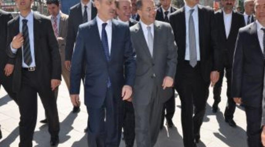 Bakan Bayraktar Ve Akdağ, Erzurum'u Gezerek Vatandaşların Sorunlarını Dinledi