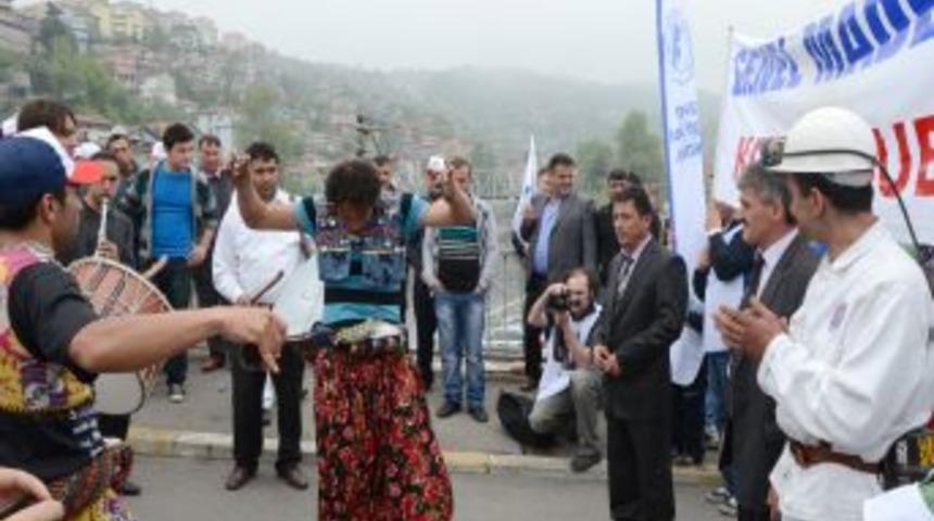 Zonguldak'ta 1 Mayıs, bayram havasında kutlandı