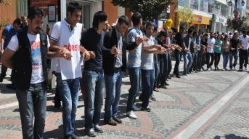 Edirne&rsquo;de 1 Mayıs coşkuyla kutlandı