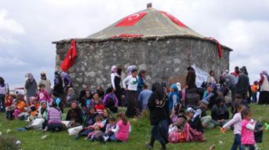 N&ouml;beti Baba Yağmur Ve Ş&uuml;k&uuml;r Duası 20 Mayıs'ta